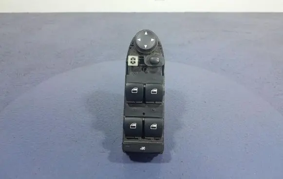 Electric window control switch