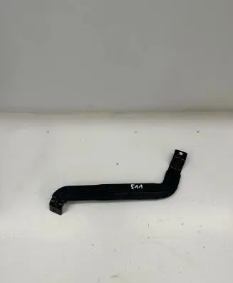 Battery bracket