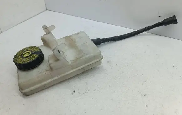 Peugeot Partner Brake fluid reservoir 03355815053 9680907780