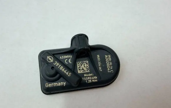 Opel Astra K Tire pressure sensor 39186445