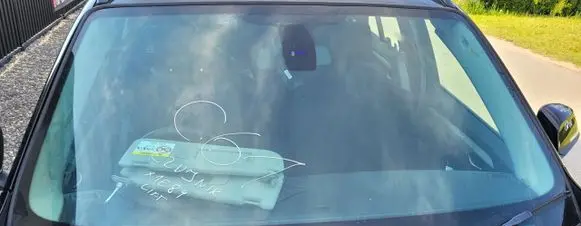 BMW X1 E84 Front windscreen/windshield window 
