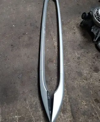 Toyota Avensis T250 Roof bar rail