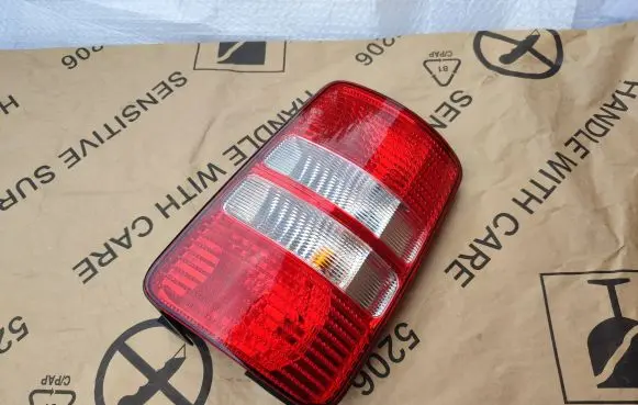 Volkswagen Caddy Rear/tail lights 2K5945096N 2K5945096M