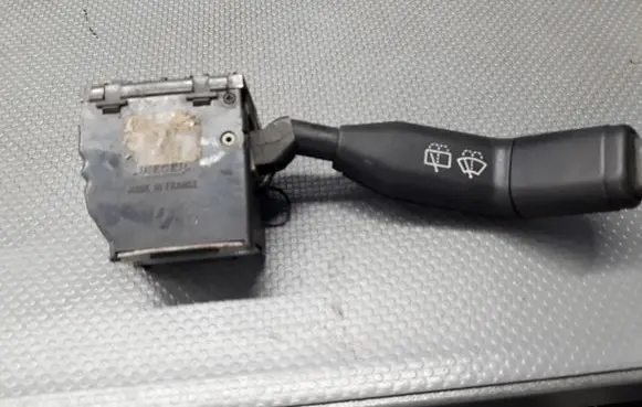 Renault Clio I Fog light switch 