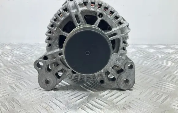 Skoda Rapid (NH) Generator/alternator 06F903023E