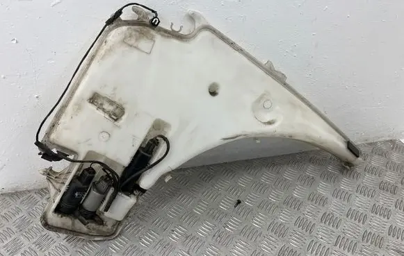 BMW 1 E81 E87 Windshield washer fluid reservoir/tank 7229534