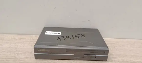 Toyota Avensis T250 Navigation unit CD/DVD player 08662-00850