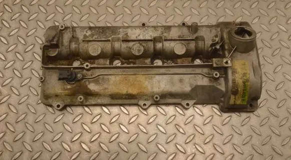Rocker cam cover