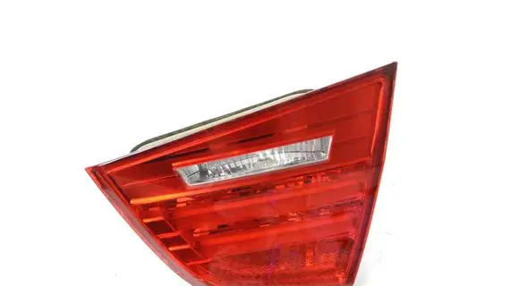BMW 3 E90 E91 Tailgate rear/tail lights 7154156 63217154156