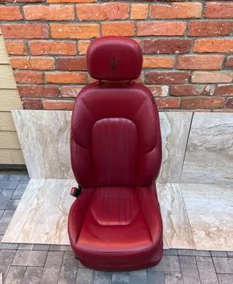 Maserati Levante Front driver seat 