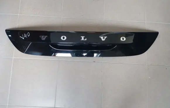 Volvo V40 Tailgate trim 31301301
