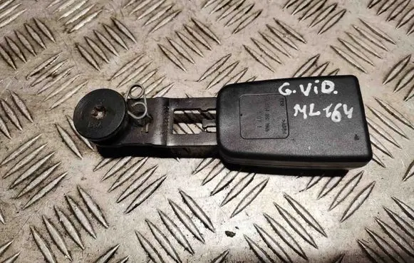 Mercedes-Benz ML W164 Middle seatbelt buckle (rear) A1648601969 1648601969