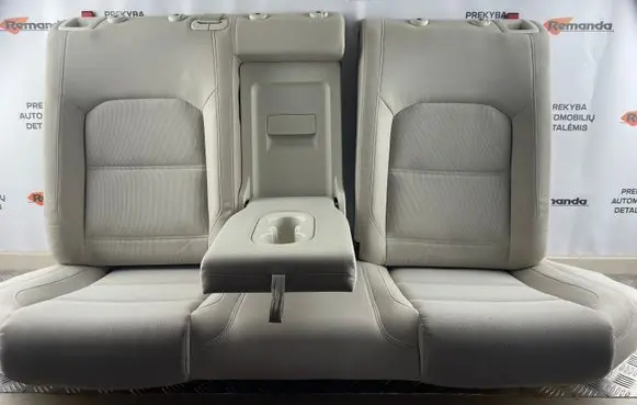 Volkswagen PASSAT B8 Rear seat 