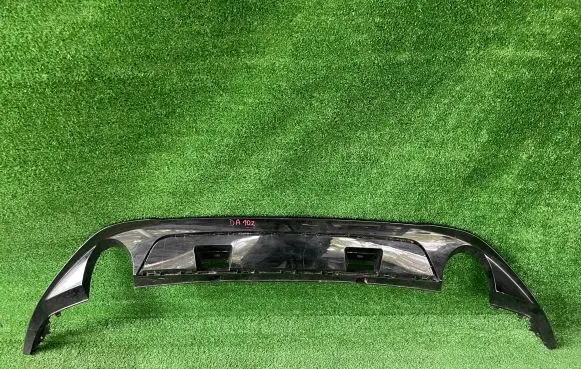 Volkswagen Golf VII Front bumper lip 