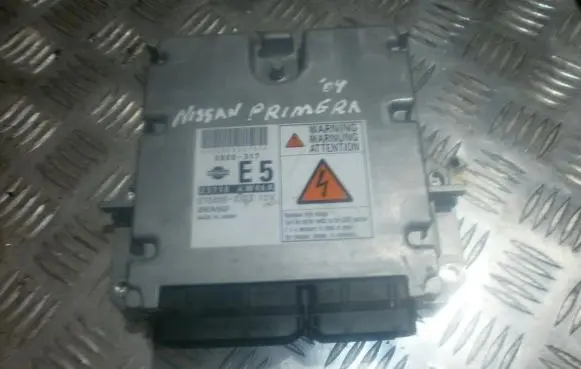 Nissan Primera Engine control unit/module 2758003173
