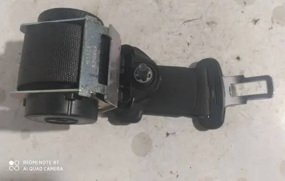 Opel Zafira C Middle seatbelt (rear) 13332245 13251552