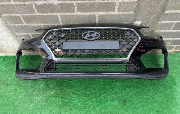Hyundai i30 Front bumper ZDERZAKPRZEDNIXXX