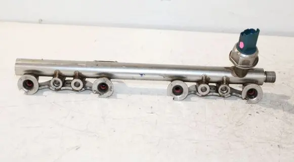 Fuel main line pipe