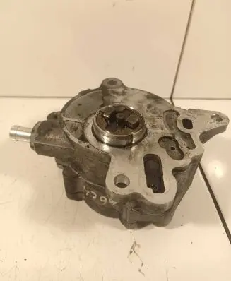 Audi A6 S6 C6 4F Vacuum pump 03G145209C