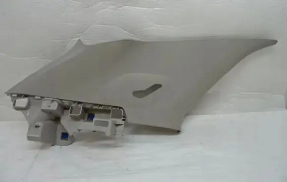 Other sill/pillar trim element
