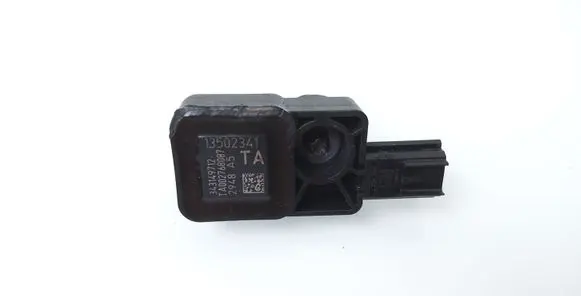 Opel Insignia A Airbag deployment crash/impact sensor 13502341 343149712