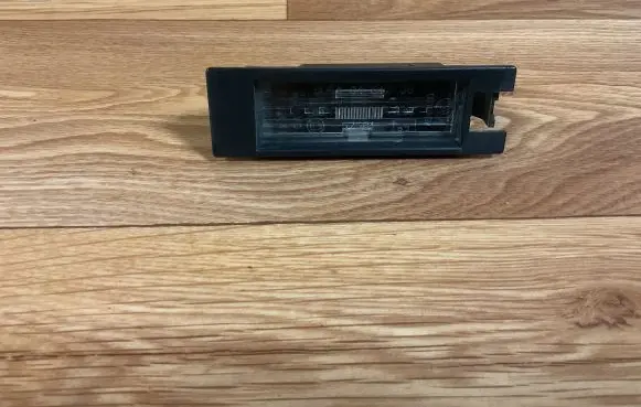 Opel Insignia A Number plate light 13251936