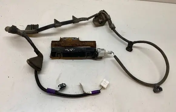 Toyota RAV 4 (XA40) Keyless system antenna 8218342040
