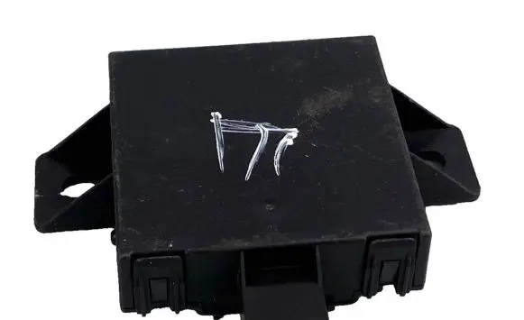 Volkswagen PASSAT B6 Alarm control unit/module 1K0907719C 28024256