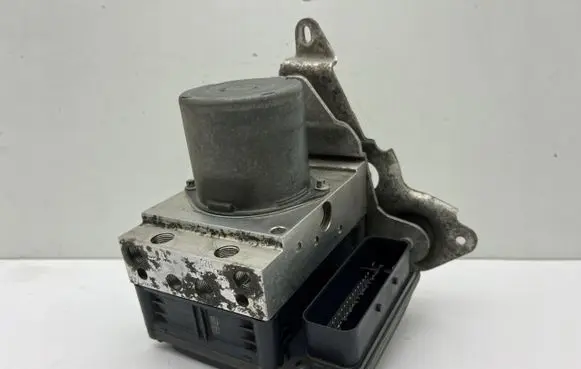 Audi A6 S6 C7 4G ABS Pump 4G0907379L
