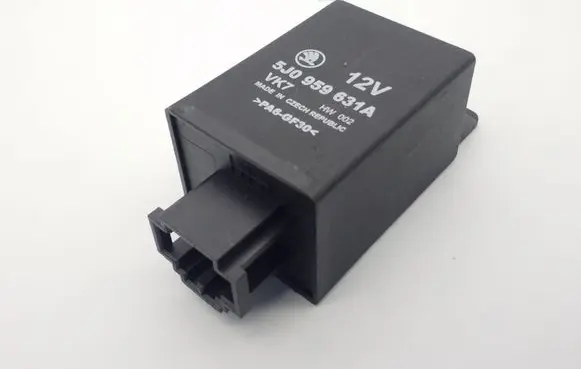 Skoda Fabia Mk2 (5J) Other relay 5J0959631A
