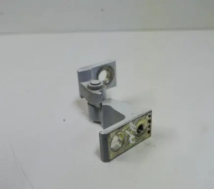 Porsche Cayenne (92A) Front door upper hinge