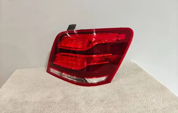 Mercedes-Benz GLK (X204) Rear/tail lights A2049060257 61200202