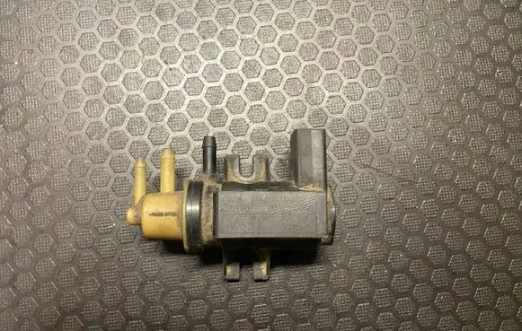 Volkswagen PASSAT B5.5 Turbo solenoid valve 1K0906627A 70086800