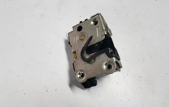 Dacia Dokker Rear door lock 