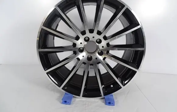 Mercedes-Benz GLE W167 Original wheel cap A1674013400