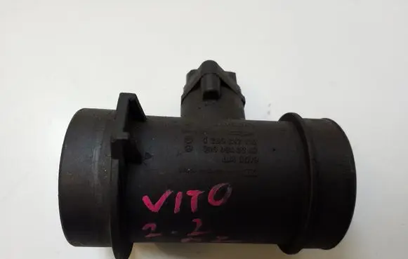 Mercedes-Benz Vito Viano W638 Mass air flow meter 0000940948 0280217114