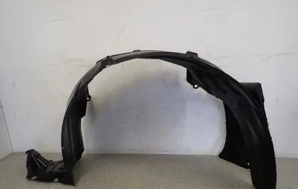 Nissan Primera Front arch 