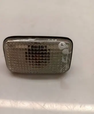 Nissan X-Trail T30 Front fender indicator light WY5W