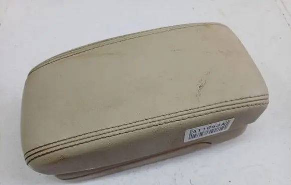 Jaguar X-Type Armrest 