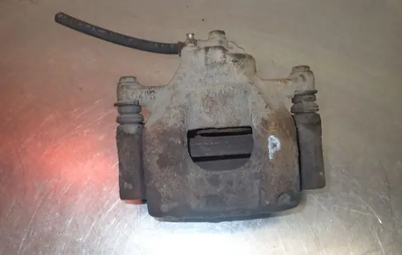 Toyota Aygo AB10 Front brake caliper