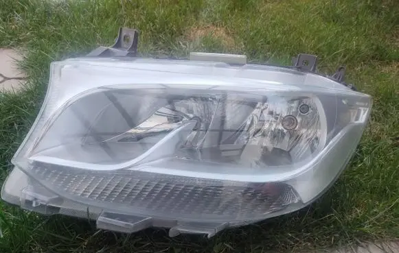 Mercedes-Benz Sprinter W907 W910 Headlight/headlamp A9109060000 90139089AF ZGS010Q072
