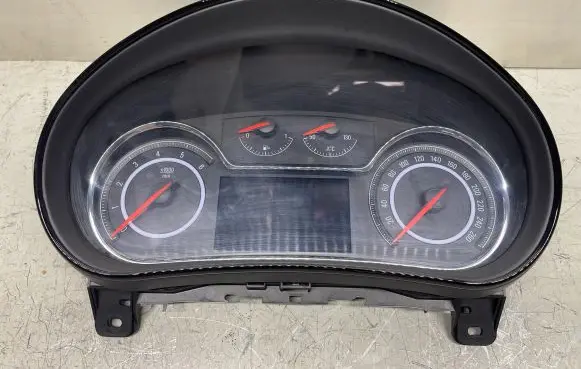 Opel Insignia A Speedometer (instrument cluster) 23464927