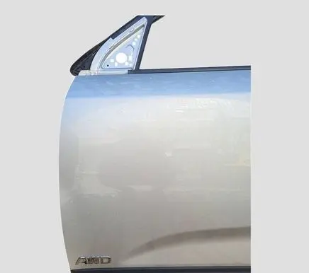 KIA Sorento Front door