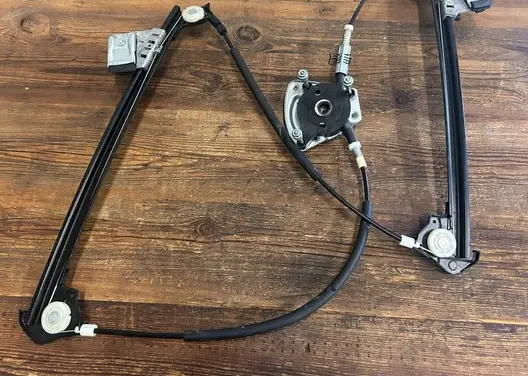 Porsche Boxster 986 Front door electric window regulator 99654207505 996542075
