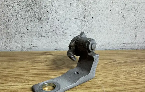 Ford S-MAX Front door upper hinge 6M21U22811AB