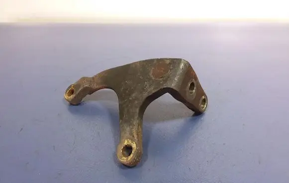 Toyota Avensis T250 Engine mount vacuum valve 17293-0G010