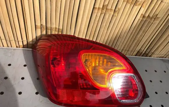 Mitsubishi Space Star Rear/tail lights