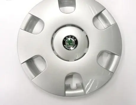 Skoda Fabia Mk1 (6Y) R13 wheel hub/cap/trim 6Y0601147MWS
