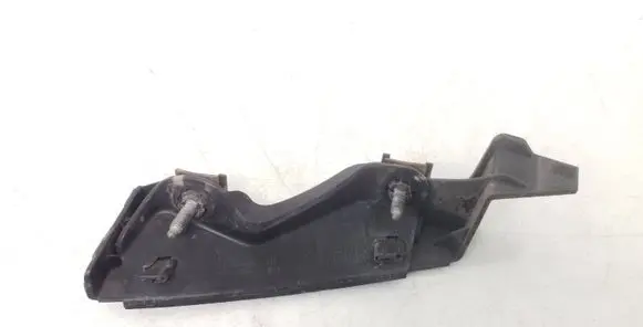 Volkswagen PASSAT B6 Front bumper mounting bracket 3C0807505