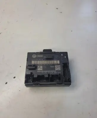Audi Q7 4L Door control unit/module 4F0959793R